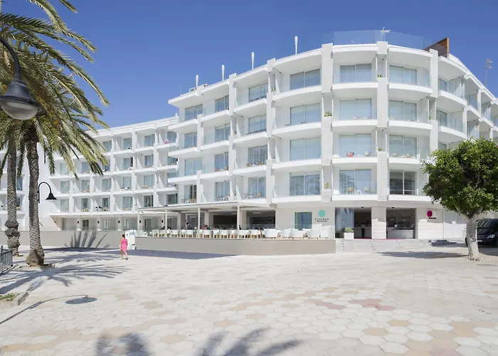 One Ibiza Suites
